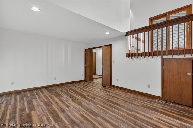 2709 Heather Oaks Way, Fort Smith, AR 72908