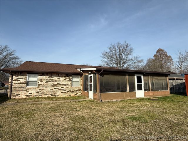 2606 Daniel Boulevard, Muskogee, OK 74403