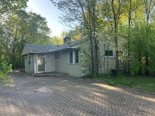 2232 Searle Street, Maplewood, MN 55117