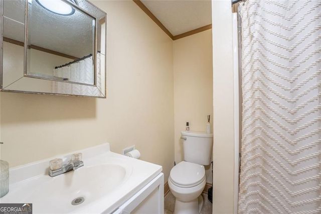 2427 Miller Lane, Gainesville, GA 30507