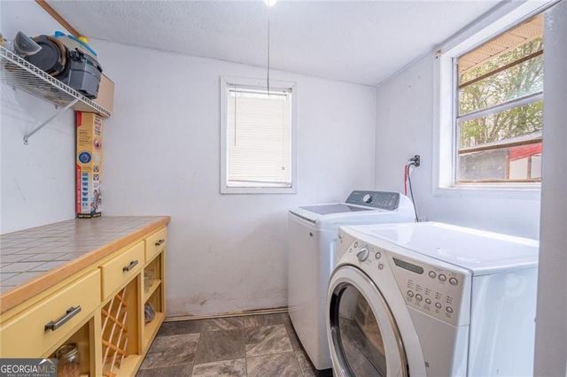 2427 Miller Lane, Gainesville, GA 30507