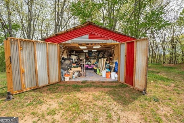 2427 Miller Lane, Gainesville, GA 30507