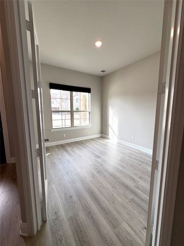 1408 Bearpath Way, Gunter, TX 75058