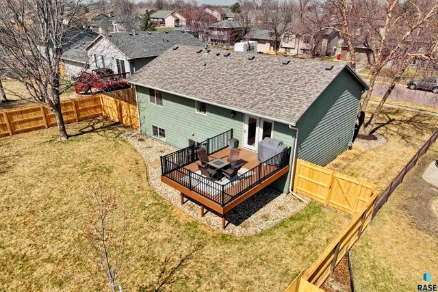 7209 Strabane St Street, Sioux Falls, SD 57106