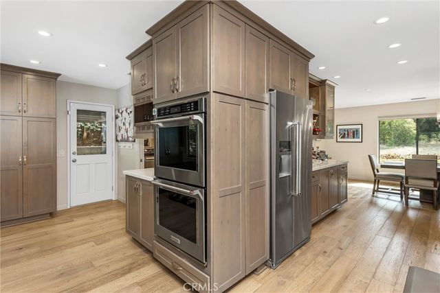 1405 Sterling Road, Redlands, CA 92373