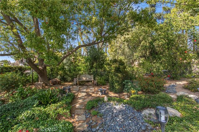 1405 Sterling Road, Redlands, CA 92373