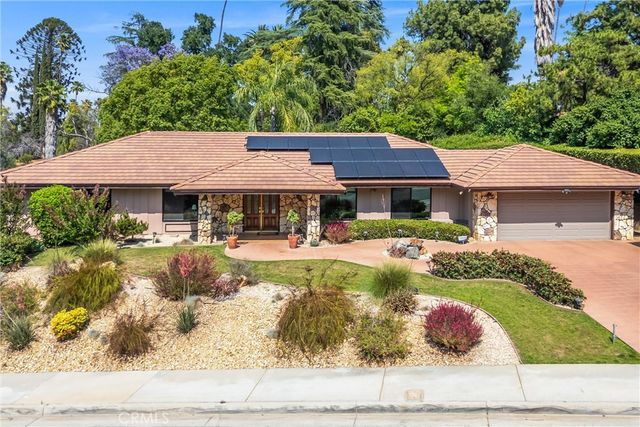 1405 Sterling Road, Redlands, CA 92373
