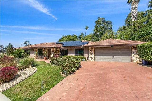 1405 Sterling Road, Redlands, CA 92373