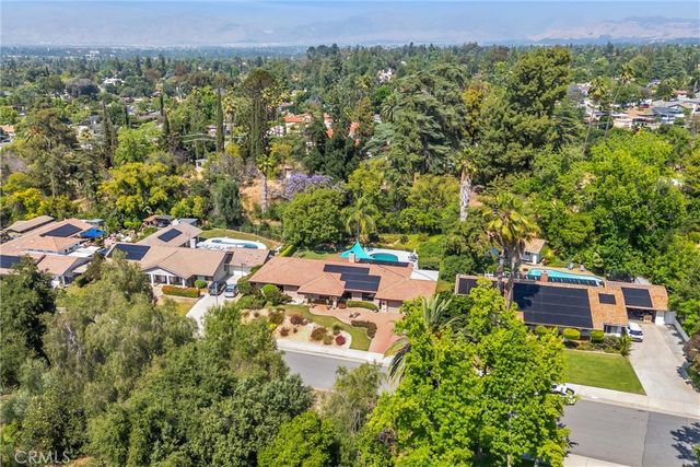 1405 Sterling Road, Redlands, CA 92373