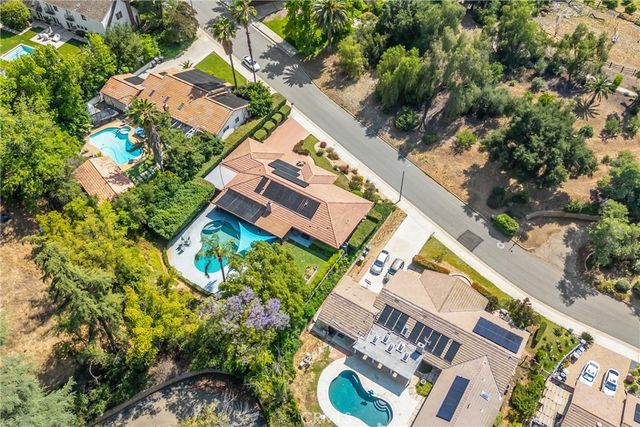 1405 Sterling Road, Redlands, CA 92373