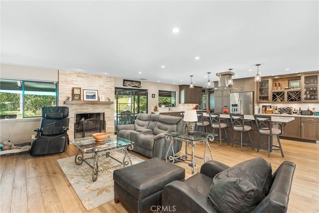 1405 Sterling Road, Redlands, CA 92373