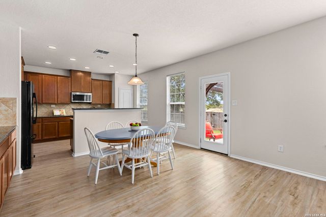 228 Winding Riv, Boerne, TX 78006