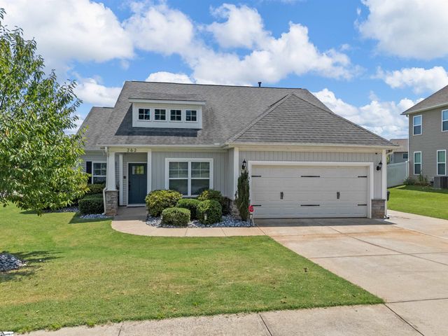 262 E Pyrenees Drive, Lyman, SC 29365