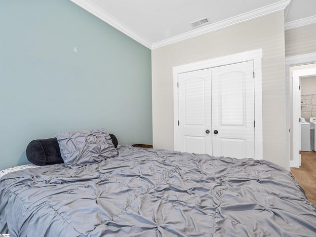 262 E Pyrenees Drive, Lyman, SC 29365