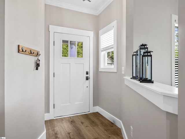 262 E Pyrenees Drive, Lyman, SC 29365