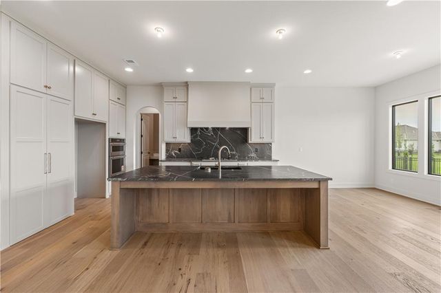 18021 Cody Street, Overland Park, KS 66013