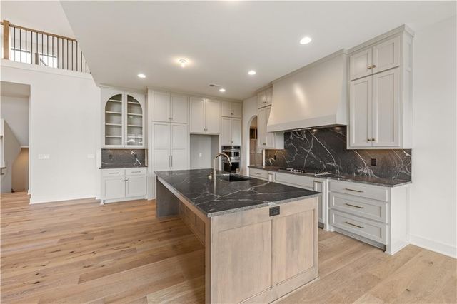 18021 Cody Street, Overland Park, KS 66013