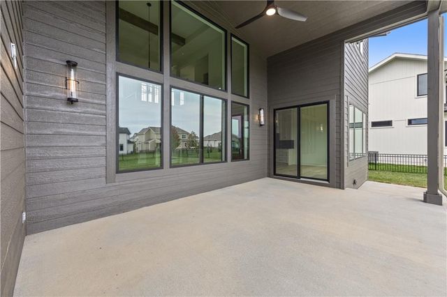 18021 Cody Street, Overland Park, KS 66013