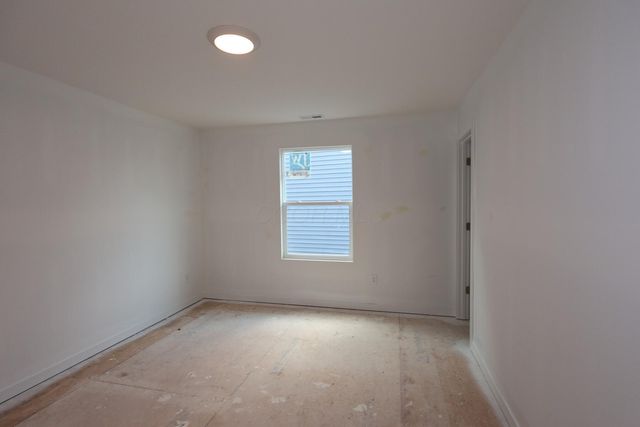1023 Dawsons Drive, Hebron, OH 43025