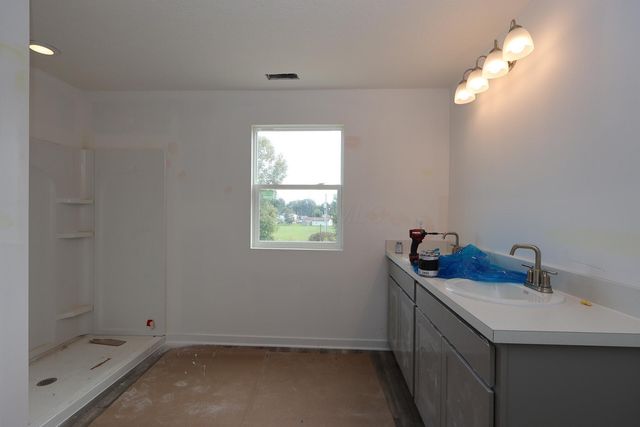 1023 Dawsons Drive, Hebron, OH 43025