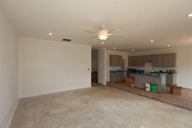 1023 Dawsons Drive, Hebron, OH 43025