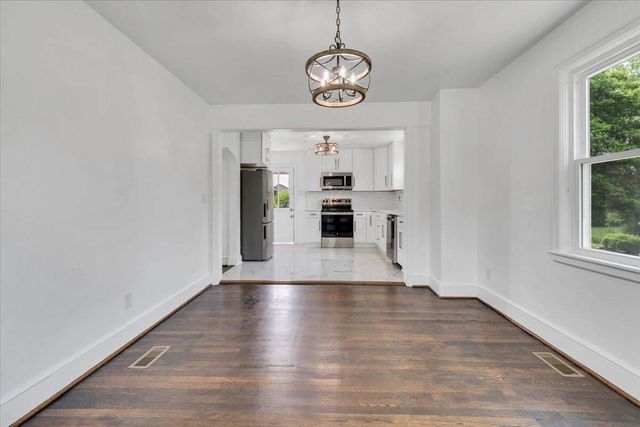 3625 Poplar DR, Roanoke, VA 24018