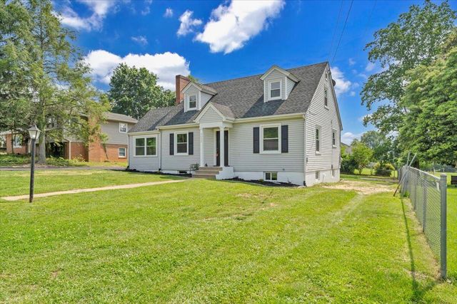 3625 Poplar DR, Roanoke, VA 24018