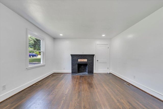 3625 Poplar DR, Roanoke, VA 24018