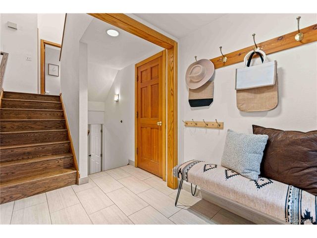3657 Larkwood Ct, Boulder, CO 80304