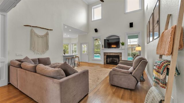 2542 CREWS LAKE HILLS LOOP S, Lakeland, FL 33813