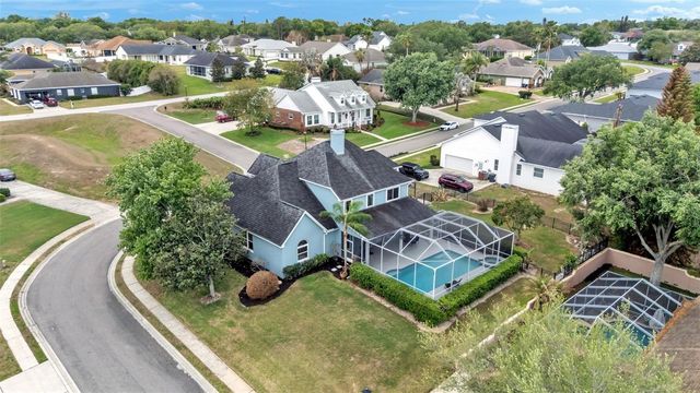 2542 CREWS LAKE HILLS LOOP S, Lakeland, FL 33813