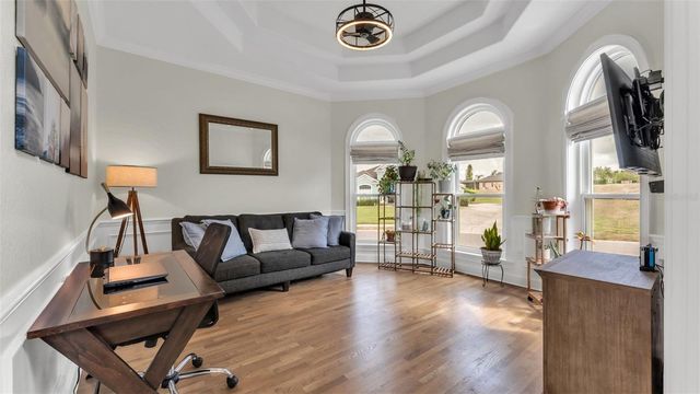 2542 CREWS LAKE HILLS LOOP S, Lakeland, FL 33813