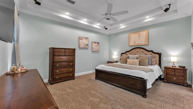 2542 CREWS LAKE HILLS LOOP S, Lakeland, FL 33813