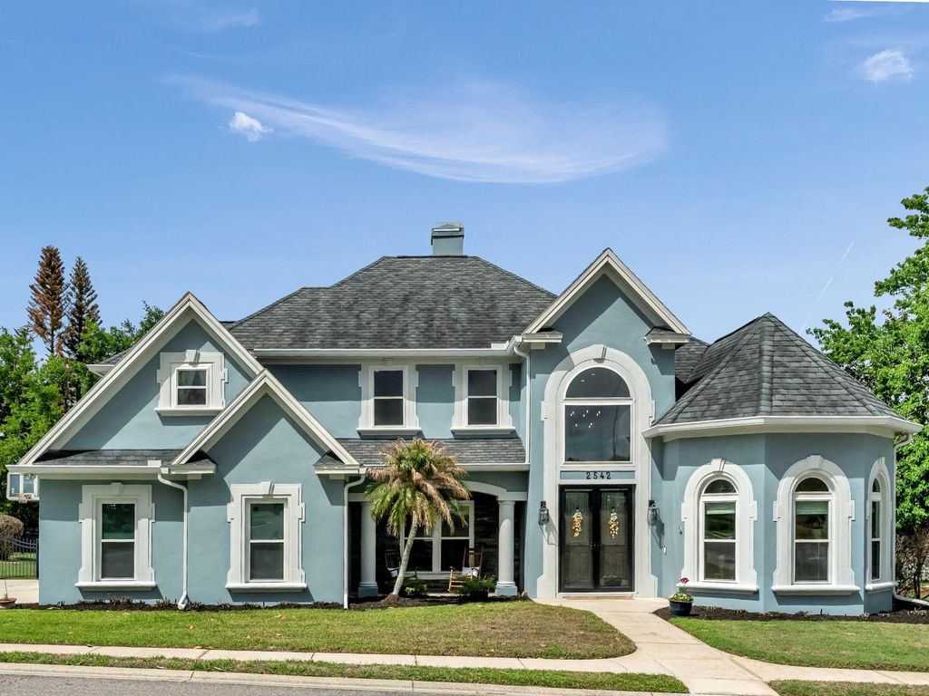 2542 CREWS LAKE HILLS LOOP S, Lakeland, FL 33813