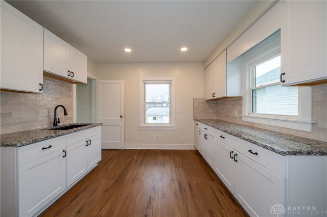 1304 Valley Street, Dayton, OH 45404