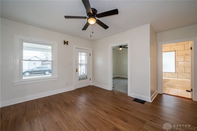 1304 Valley Street, Dayton, OH 45404