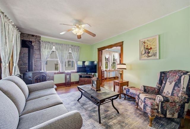 4 Mostika Road, Woburn, MA 01803