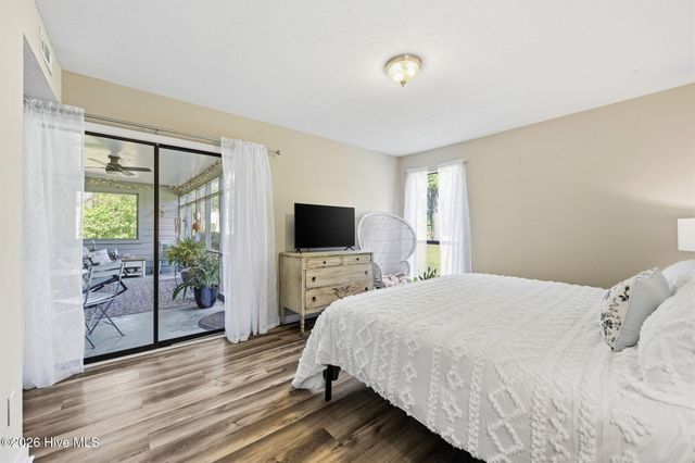 732 Azalea Drive 409, Hampstead, NC 28443