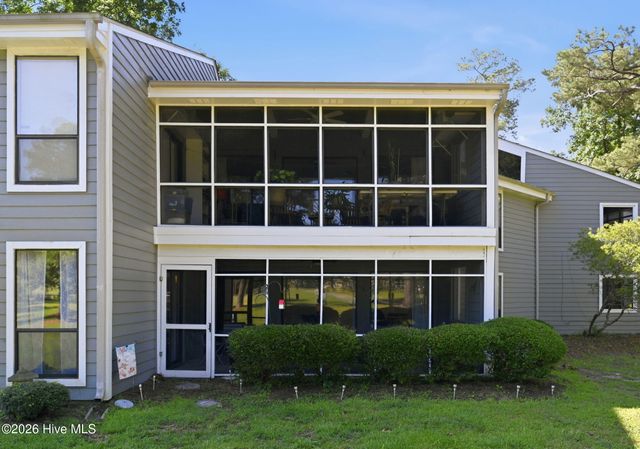 732 Azalea Drive 409, Hampstead, NC 28443