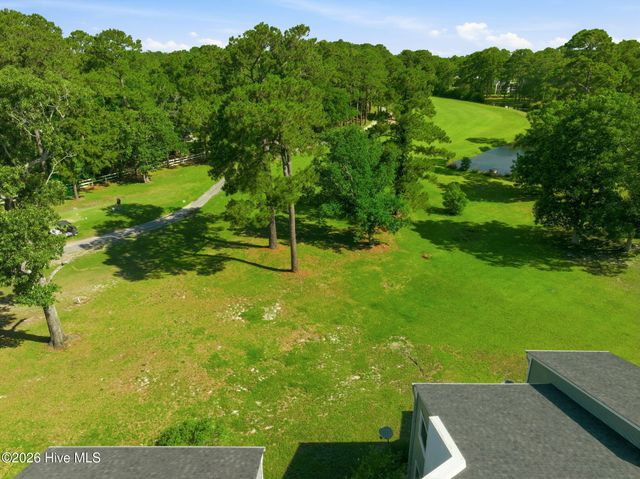732 Azalea Drive 409, Hampstead, NC 28443