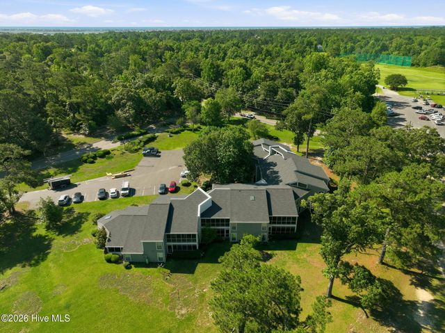 732 Azalea Drive 409, Hampstead, NC 28443