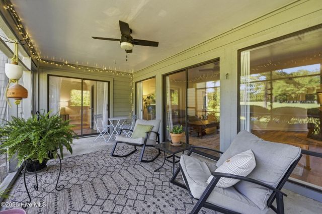 732 Azalea Drive 409, Hampstead, NC 28443