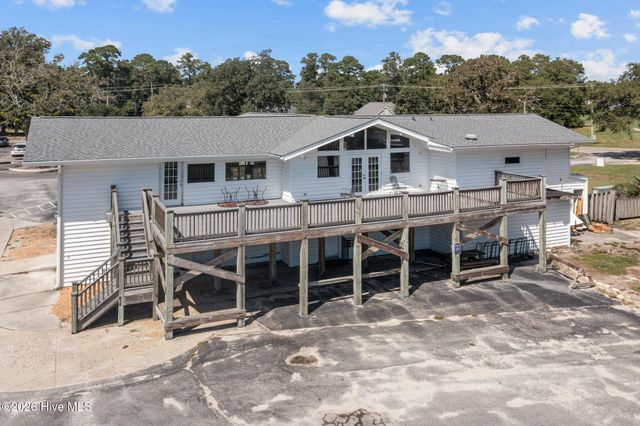 732 Azalea Drive 409, Hampstead, NC 28443