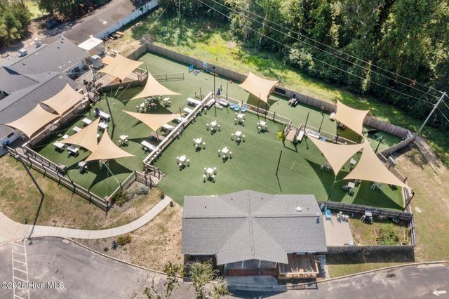 732 Azalea Drive 409, Hampstead, NC 28443