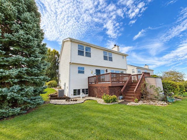 533 Treasure Drive, Oswego, IL 60543
