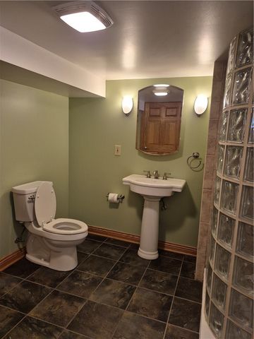 129 Milsom Avenue, Cheektowaga, NY 14227