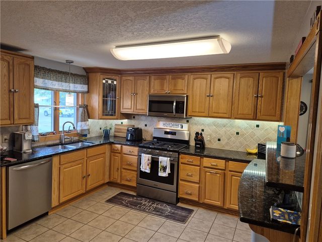 129 Milsom Avenue, Cheektowaga, NY 14227