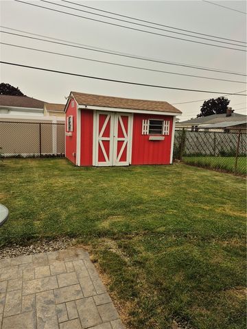 129 Milsom Avenue, Cheektowaga, NY 14227