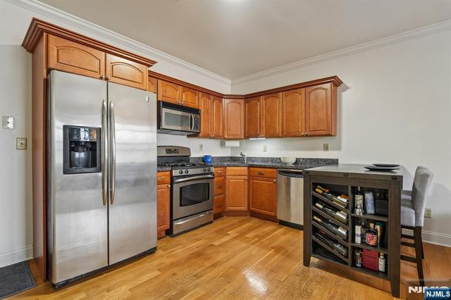 85 Broadway 3C, Jersey City, NJ 07306