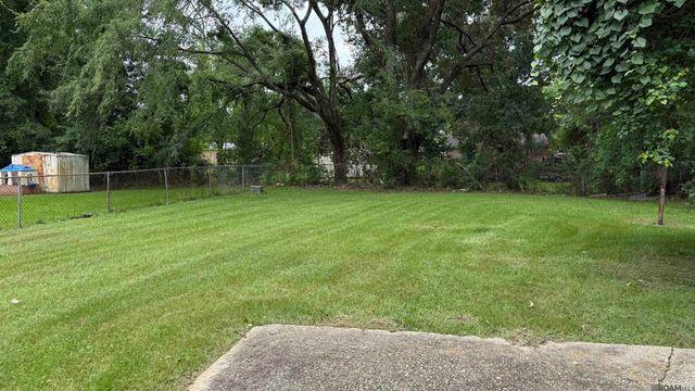 2322 S Brock Pl, Baton Rouge, LA 70807